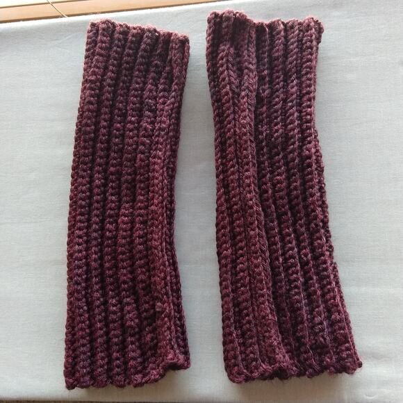 Claret Crochet Arm Warmers OSFA fingerless gloves premade stretchy punk - Picture 4 of 5